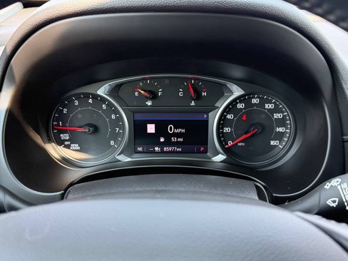 Used 2022 GMC Terrain SLT w/ Infotainment Package II AWD/4WD image 36