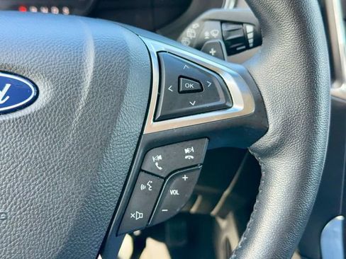 Used 2021 Ford Edge Titanium w/ Equipment Group 301A AWD/4WD image 18