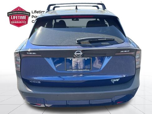 New 2026 Nissan Kicks SV image 6