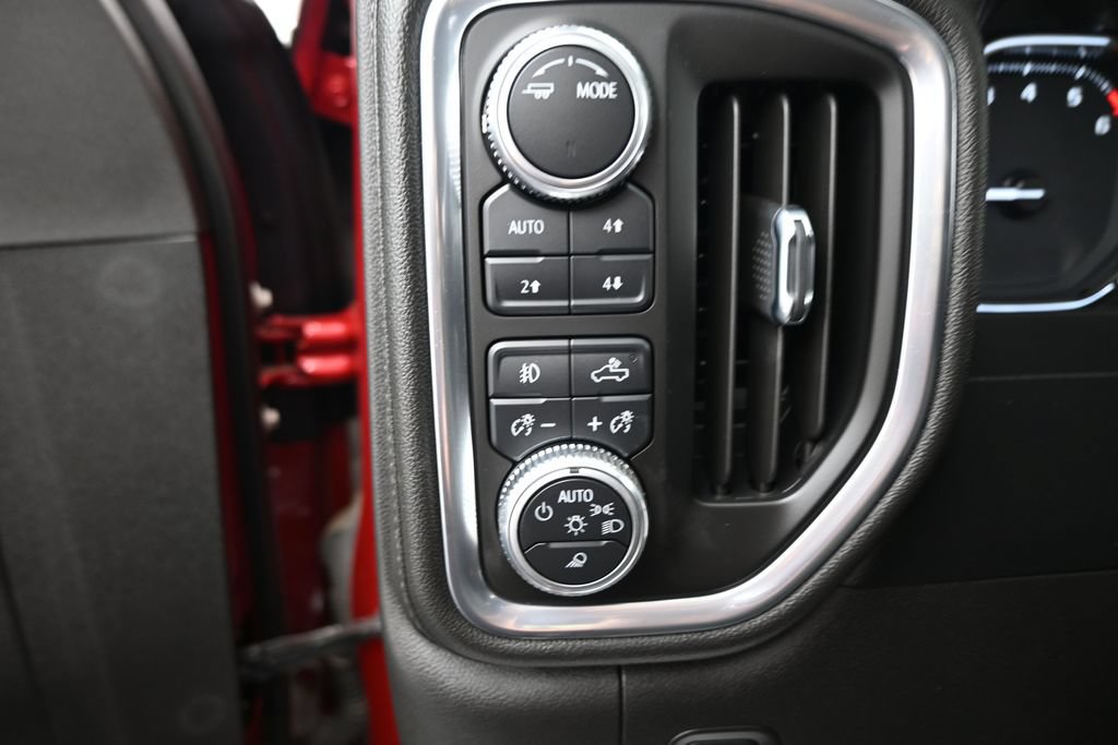 Used 2022 GMC Sierra 3500 SLT w/ SLT Convenience Package AWD/4WD image 12