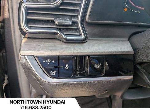 Used 2024 Kia Sportage X-Line w/ X-Line Premium Package AWD/4WD image 33