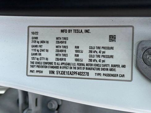 Used 2023 Tesla Model 3 Standard Range image 31