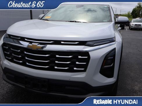 Used 2026 Chevrolet Equinox LT w/ LPO, Floor Liner Package FWD image 13