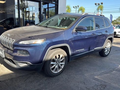 Used 2016 Jeep Cherokee Limited AWD/4WD image 2