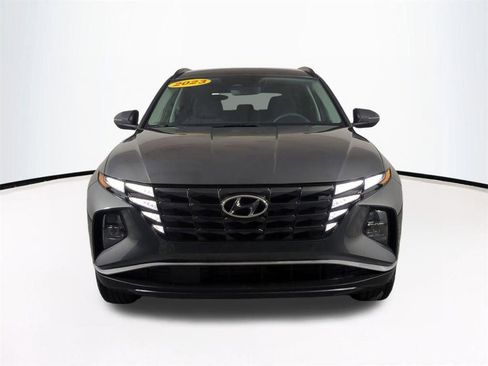 Used 2023 Hyundai Tucson Blue image 3