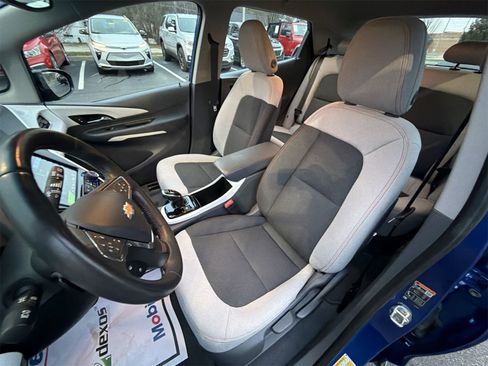 Used 2020 Chevrolet Bolt LT image 19