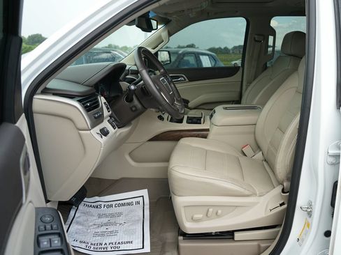 Used 2019 GMC Yukon Denali w/ Open Road Package RWD image 20