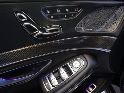 Used 2019 Mercedes-Benz S 63 AMG S 4MATIC Sedan image 27