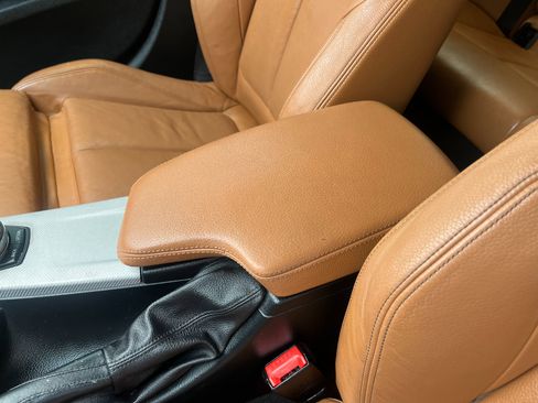 Used 2018 BMW 330i Gran Turismo xDrive image 30