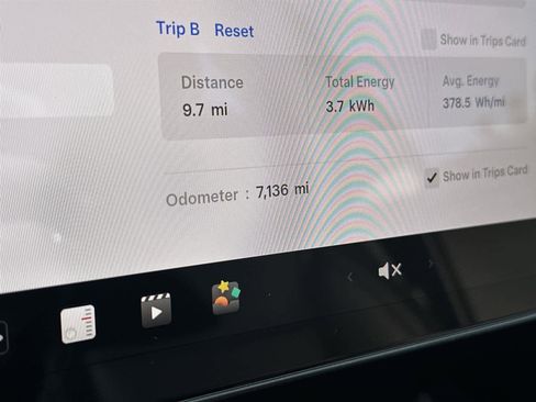 Used 2025 Tesla Model 3 Long Range image 19