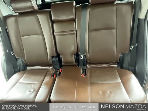 Used 2015 Toyota 4Runner Limited image 27