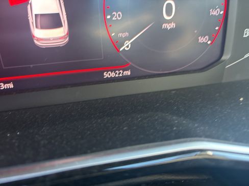 Used 2021 Volkswagen Jetta SEL image 6