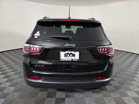 New 2026 Jeep Compass Latitude image 5