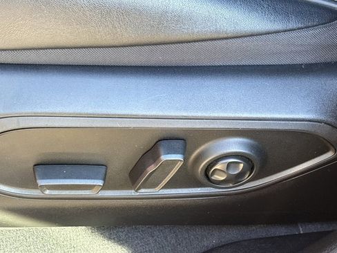 Used 2024 Jeep Grand Cherokee Overland image 20