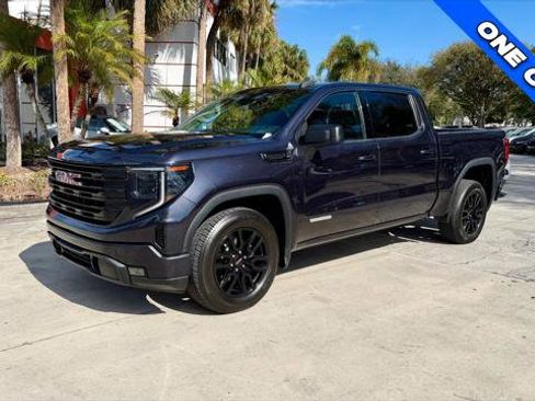 Used 2023 GMC Sierra 1500 Elevation image 2