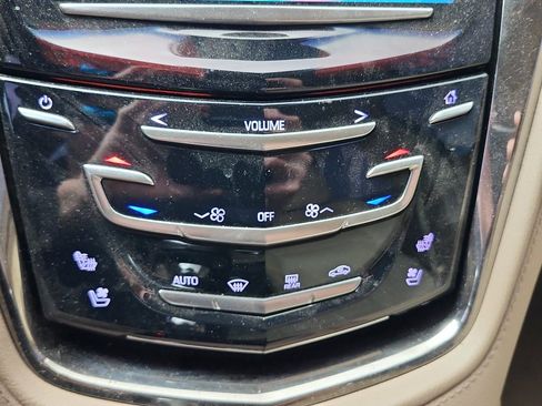 Used 2014 Cadillac CTS Luxury image 24