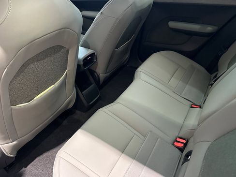 New 2026 Volvo EX30 Plus image 4