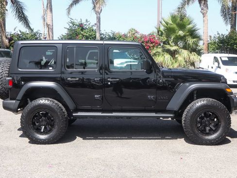 Used 2023 Jeep Wrangler Unlimited Sport AWD/4WD image 10