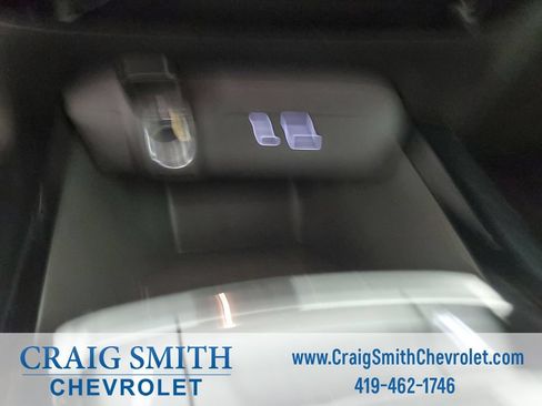 Used 2024 Chevrolet Trax LT FWD image 23