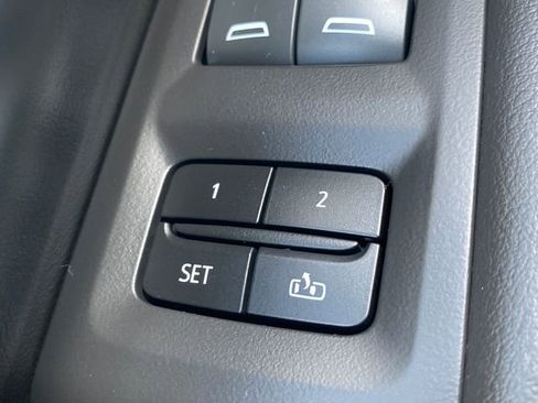 Used 2024 Chevrolet Tahoe Z71 w/ Luxury Package image 37