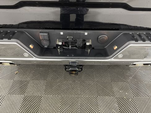 Used 2024 GMC Sierra 1500 SLT w/ SLT Premium Plus Package image 7