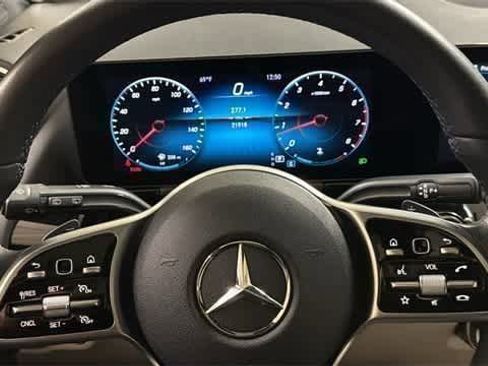 Used 2022 Mercedes-Benz GLA 250 GLA 250 image 19