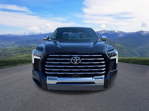 Used 2024 Toyota Tundra Capstone AWD/4WD image 9
