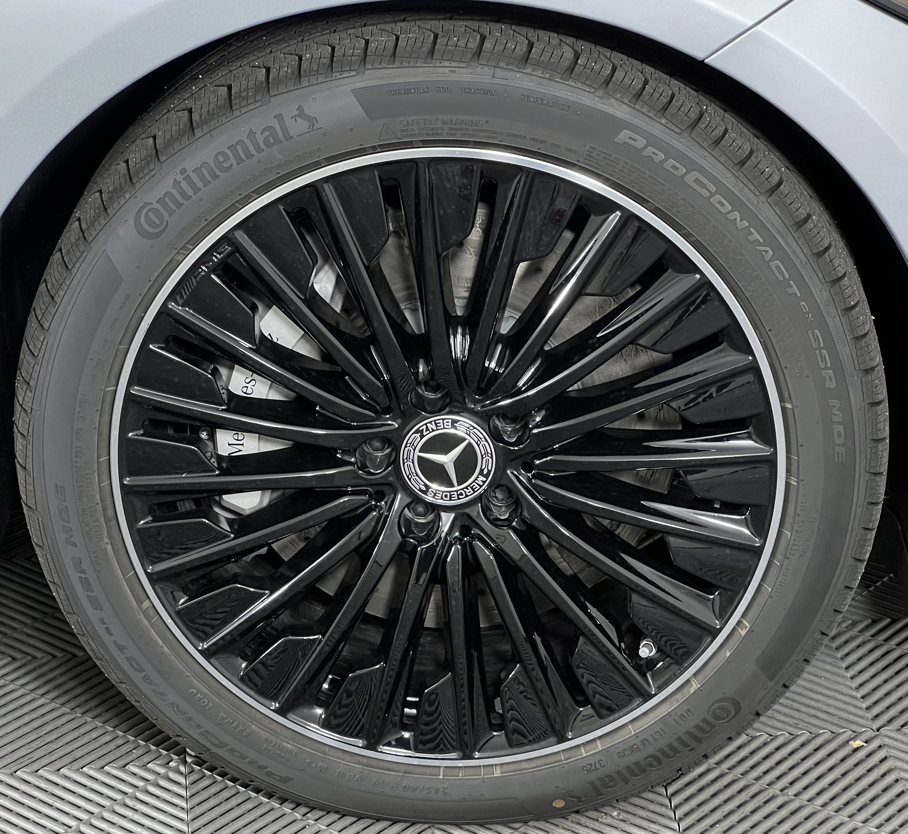 New 2026 Mercedes-Benz CLE 450 4MATIC Coupe image 15