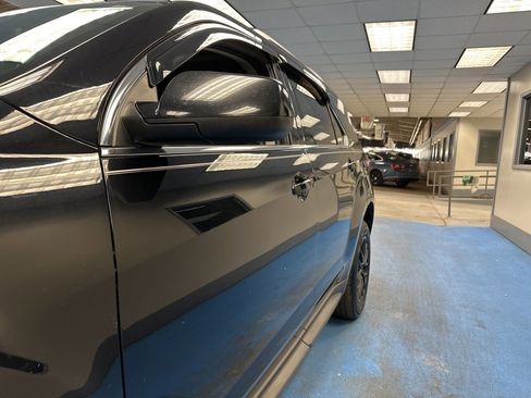 Used 2016 Chevrolet Equinox LT w/ Convenience Package image 17