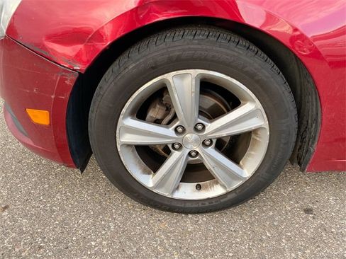 Used 2012 Chevrolet Cruze LT image 8
