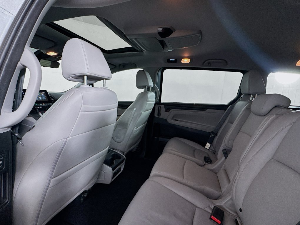 Used 2018 Honda Odyssey EX-L image 18