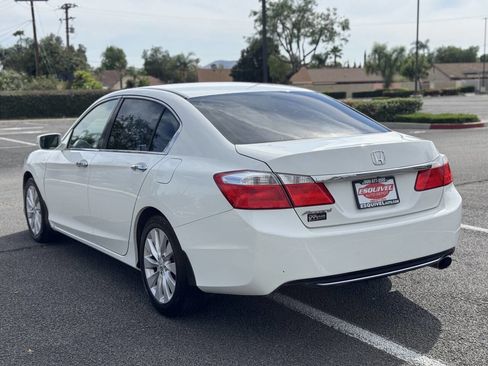Used 2014 Honda Accord EX image 5