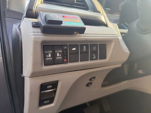 Used 2020 Honda Odyssey EX-L image 20