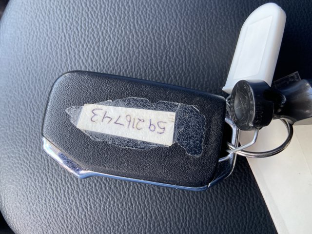 Used 2025 Kia Soul LX w/ LX Technology Package FWD image 32