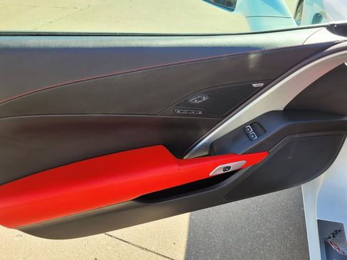 Used 2014 Chevrolet Corvette Base w/ 2LT Preferred Equipment Group image 15