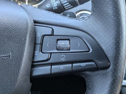 Certified 2019 Cadillac XT4 Sport FWD image 18