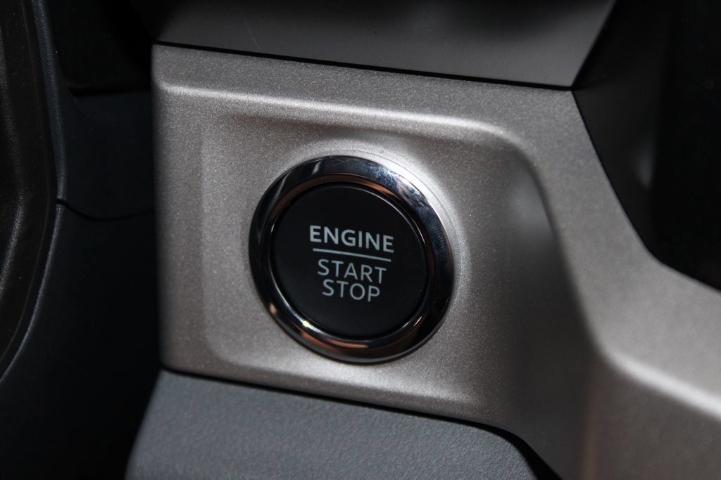 New 2026 Ford F250 XLT w/ XLT Premium Package AWD/4WD image 40