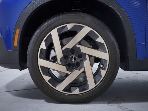 Used 2025 MINI Cooper Countryman S image 2