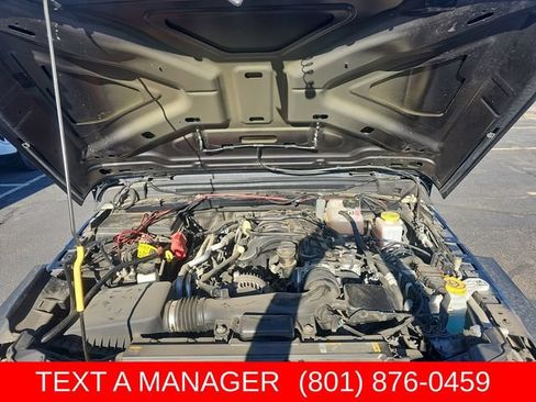 Used 2023 Jeep Gladiator Sport AWD/4WD image 20