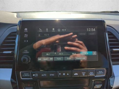 Used 2018 Honda Odyssey EX-L image 10