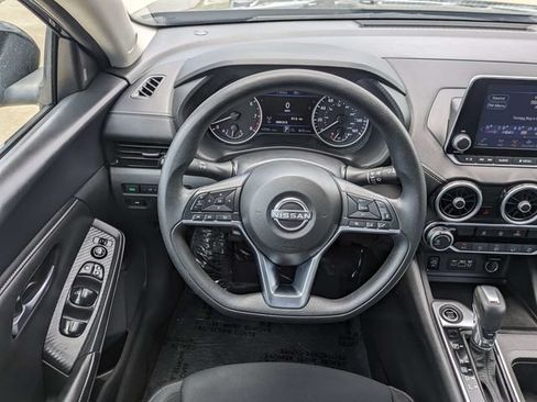 Used 2024 Nissan Sentra SV FWD image 16