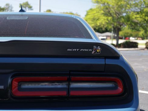 Used 2022 Dodge Challenger R/T Scat Pack RWD image 25