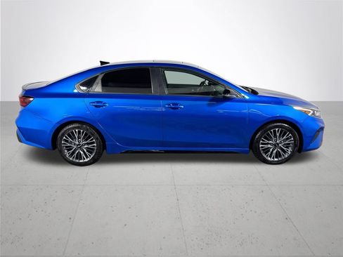 Used 2023 Kia Forte GT-Line w/ GT-Line Premium Package FWD image 5