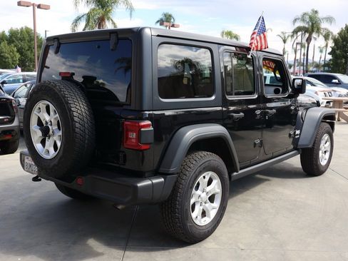 Used 2021 Jeep Wrangler Unlimited Islander image 4