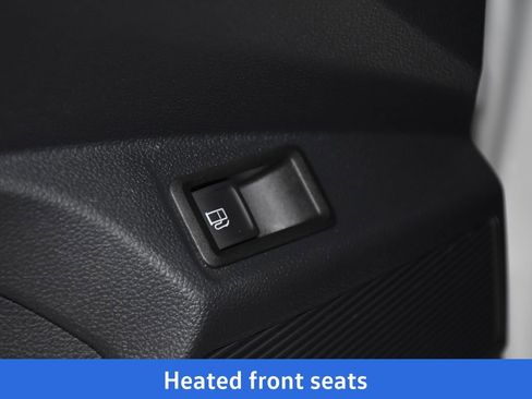 New 2024 Volkswagen Taos SE image 22