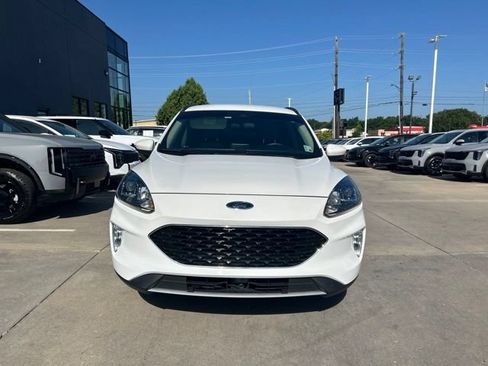 Used 2020 Ford Escape SEL FWD image 2