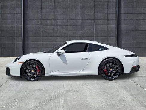 Certified 2025 Porsche 911 Carrera 4 GTS AWD/4WD image 3