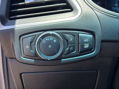 Used 2022 Ford Edge SEL w/ Sport Appearance Package AWD/4WD image 7
