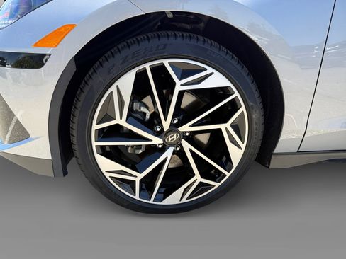 Used 2024 Hyundai Ioniq 6 SEL RWD image 9