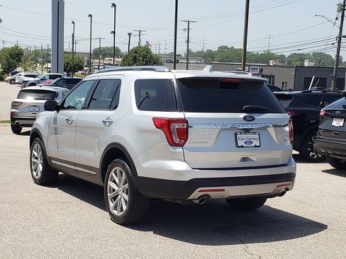 Used 2016 Ford Explorer Limited AWD/4WD image 7